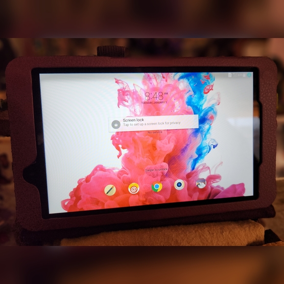 LG 4G LTE Tablet - LIKE NEW! - Picture 2 of 3